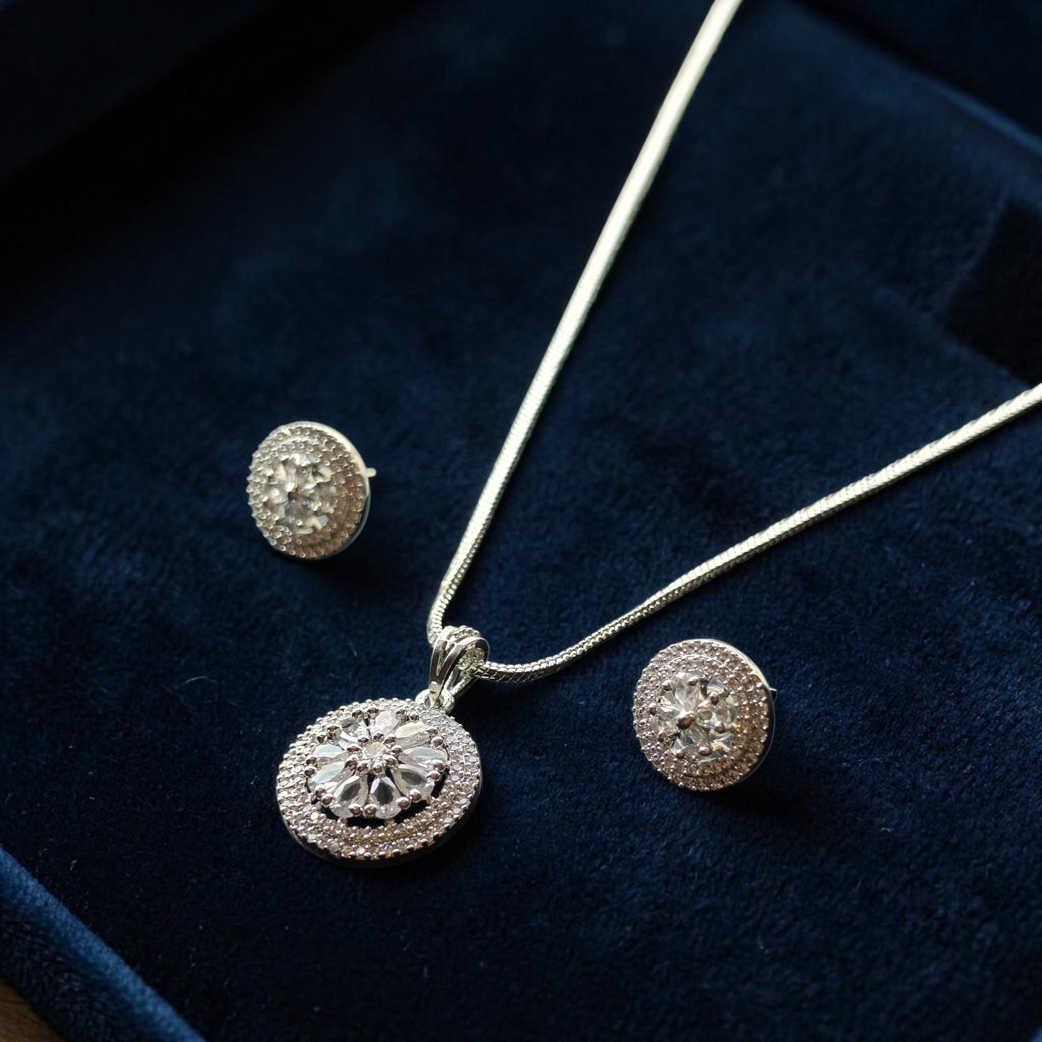 Silver Tone AD Pendant set