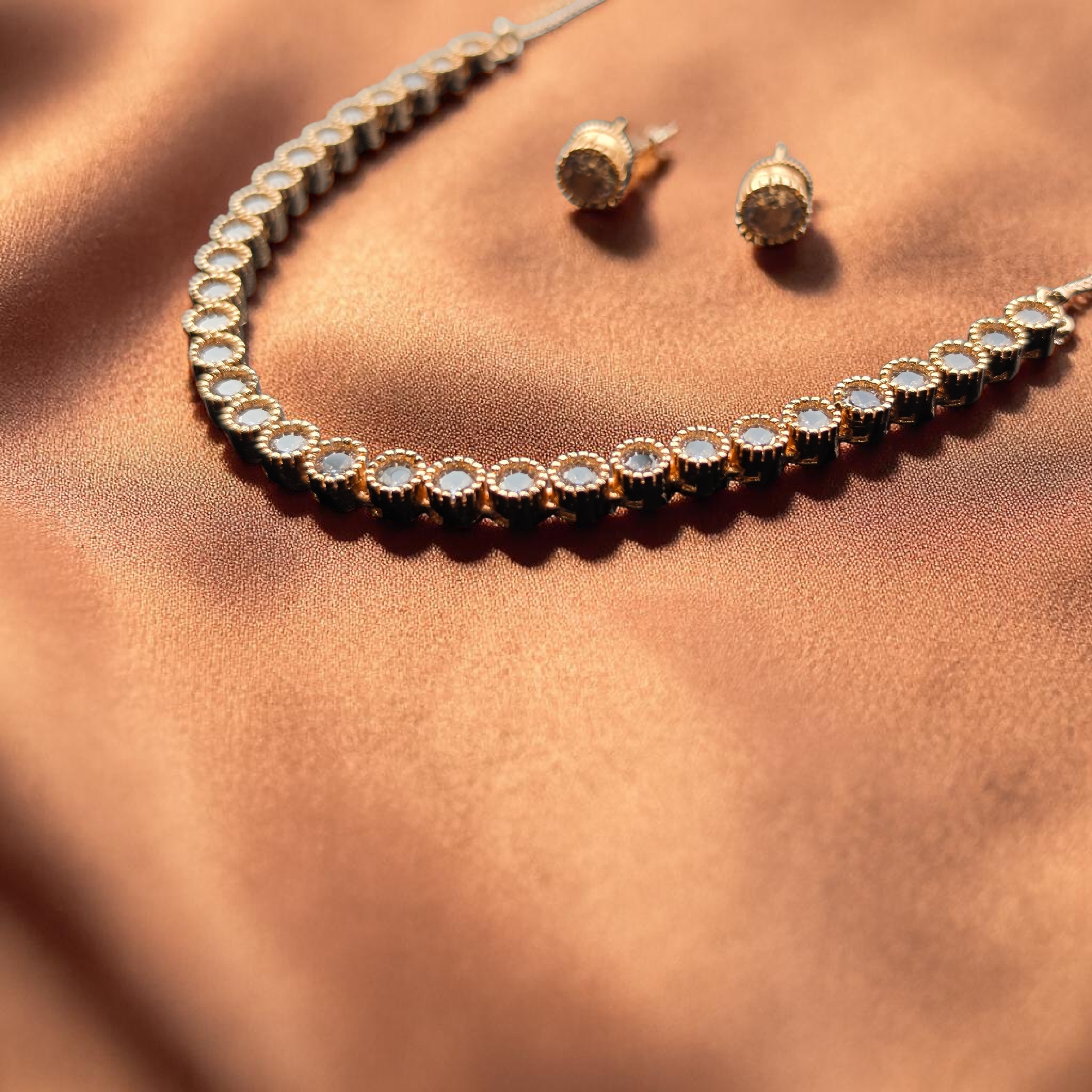 Elegant Rose Gold-Tone Link Necklace & Stud Earrings