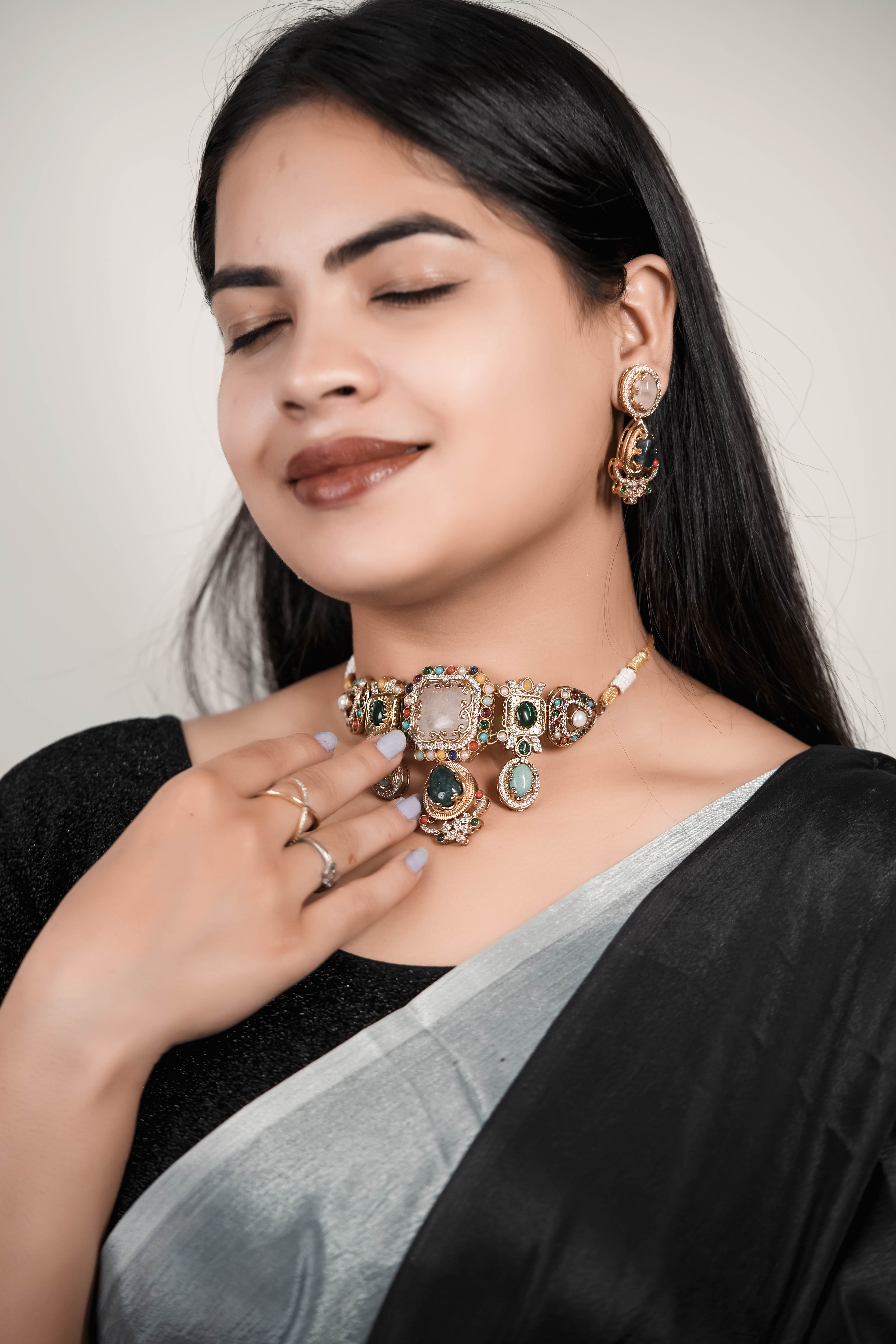 Royal Kundan Choker Necklace Set with Multicolor Stones & Pearl Accents | Rajwadi Heritage Collection 